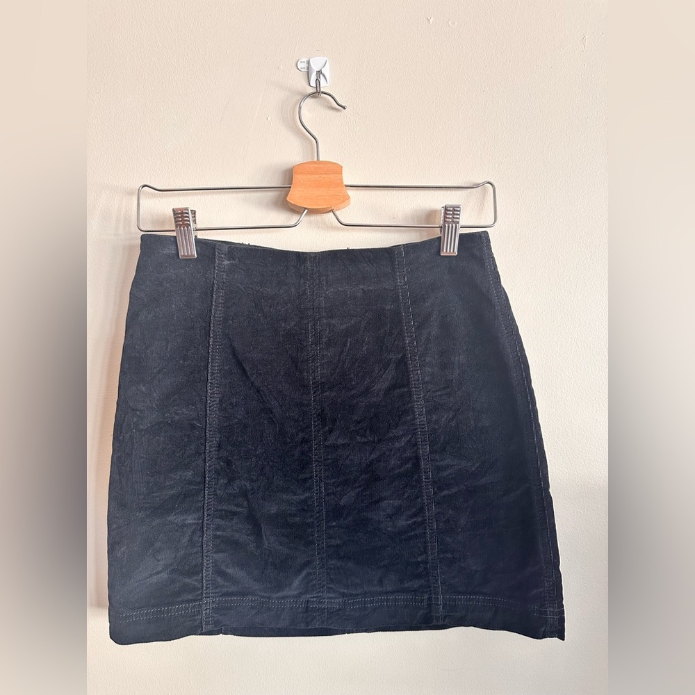 Free People Modern Femme Corduroy Mini Skirt – Black Size 4